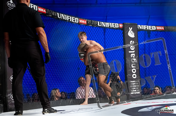 GABRIEL BROWN-VS-SAJID RAIHAN-0071