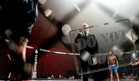Jake Craig vs Don'Tale Mayes-0029
