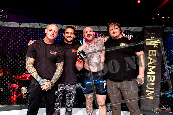 Jake Craig vs Don'Tale Mayes-0149