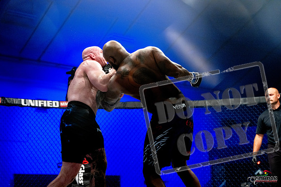Jake Craig vs Don'Tale Mayes-0104