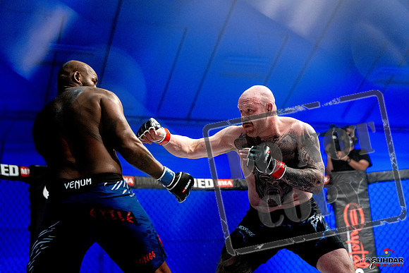 Jake Craig vs Don'Tale Mayes-0067