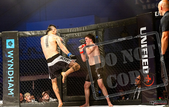 Rob Stasiuk vs. Kol Dunbar-0113
