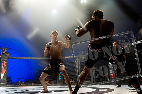 GABRIEL BROWN-VS-SAJID RAIHAN-0052
