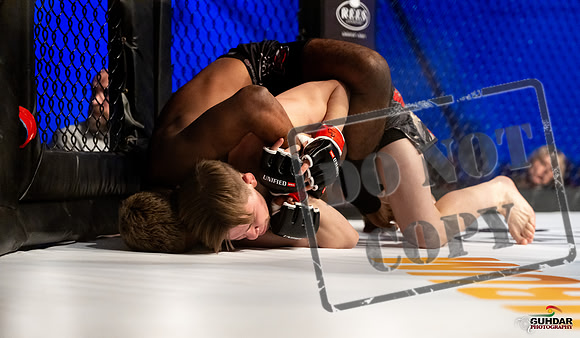 GABRIEL BROWN-VS-SAJID RAIHAN-0062