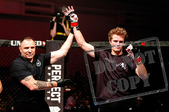 TODD BIRD VS. QUYNN MAISONNEUVE-0152