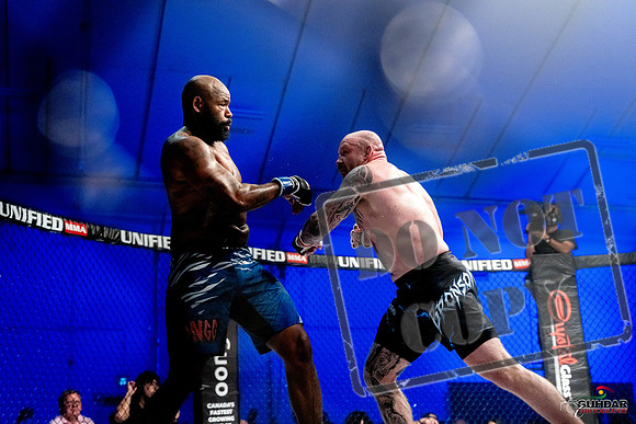 Jake Craig vs Don'Tale Mayes-0096