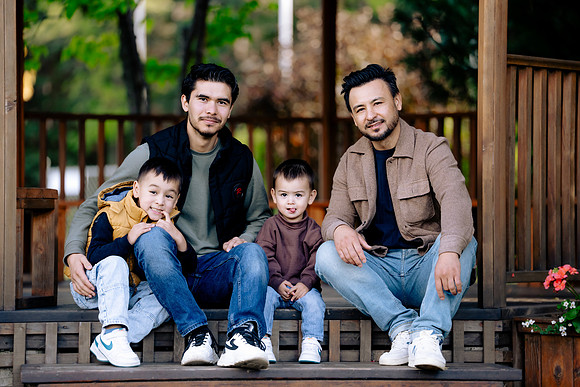 Bezhan Ayam Family Pictures Sep 27 2026-0055