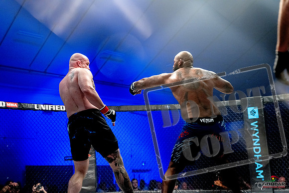 Jake Craig vs Don'Tale Mayes-0066