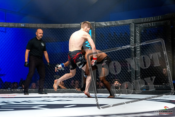 GABRIEL BROWN-VS-SAJID RAIHAN-0089