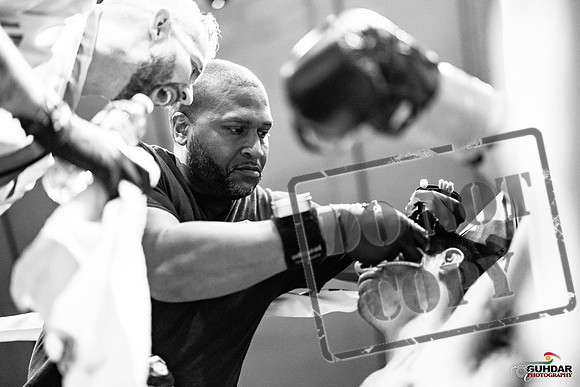 Mike McWilliams vs Luis Prieto-0120