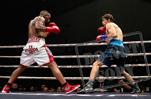 Devon Alexander vs Vlad Panin-0044