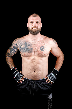 R7509573