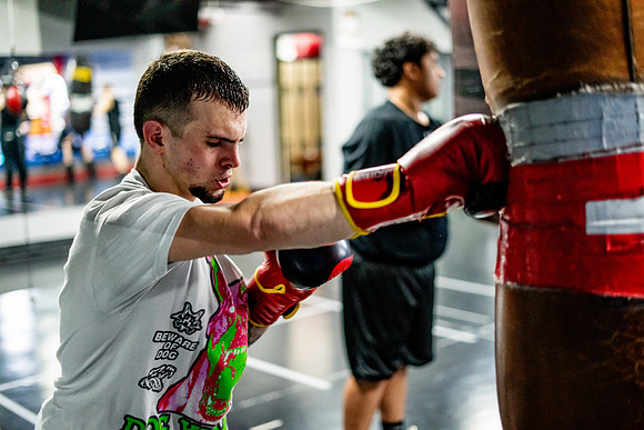 Cougar boxing-0084