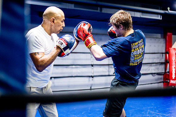 Cougar boxing-0090
