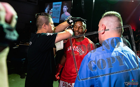 Devon Alexander vs Vlad Panin-0014