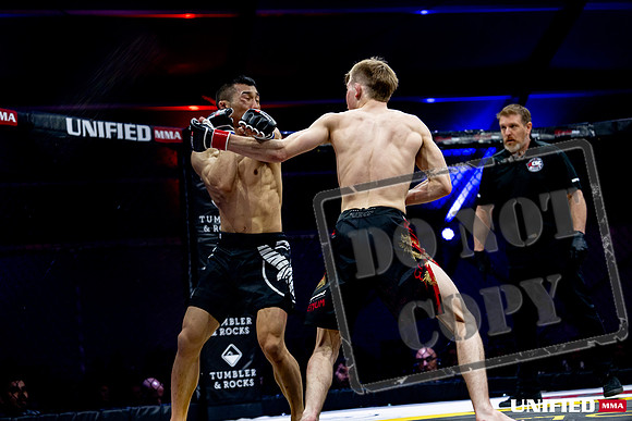 GABE BROWN VS DAVID CHEN-0200
