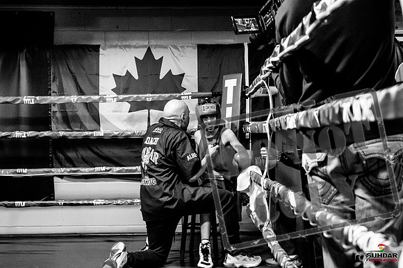 Cougar Boxing Basement Brawl -0244